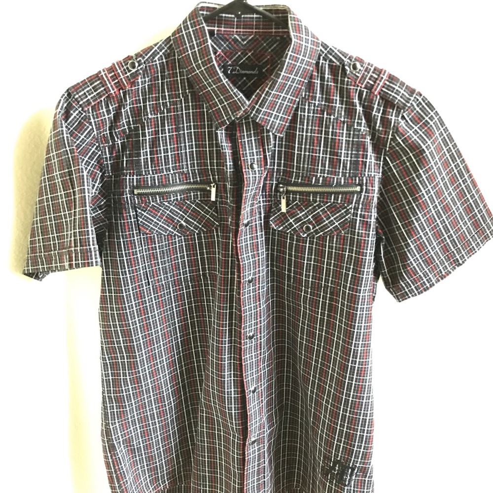 7 Diamonds casual button down shirt